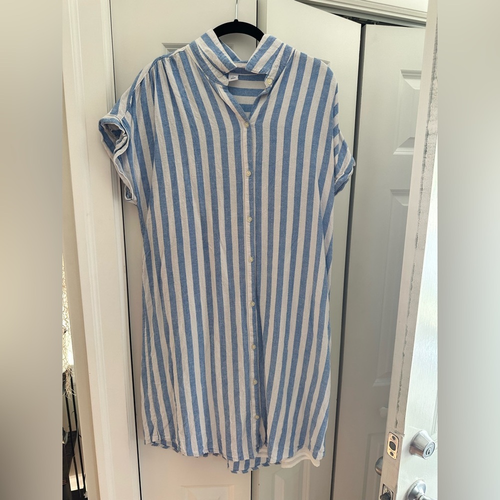 Striped Old Navy shirt dress